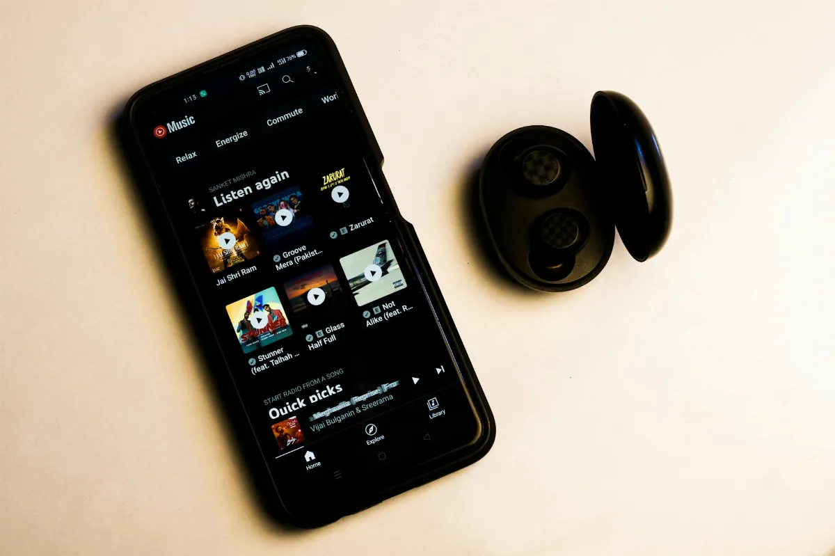 Spotify Lawan Bocor Musik
