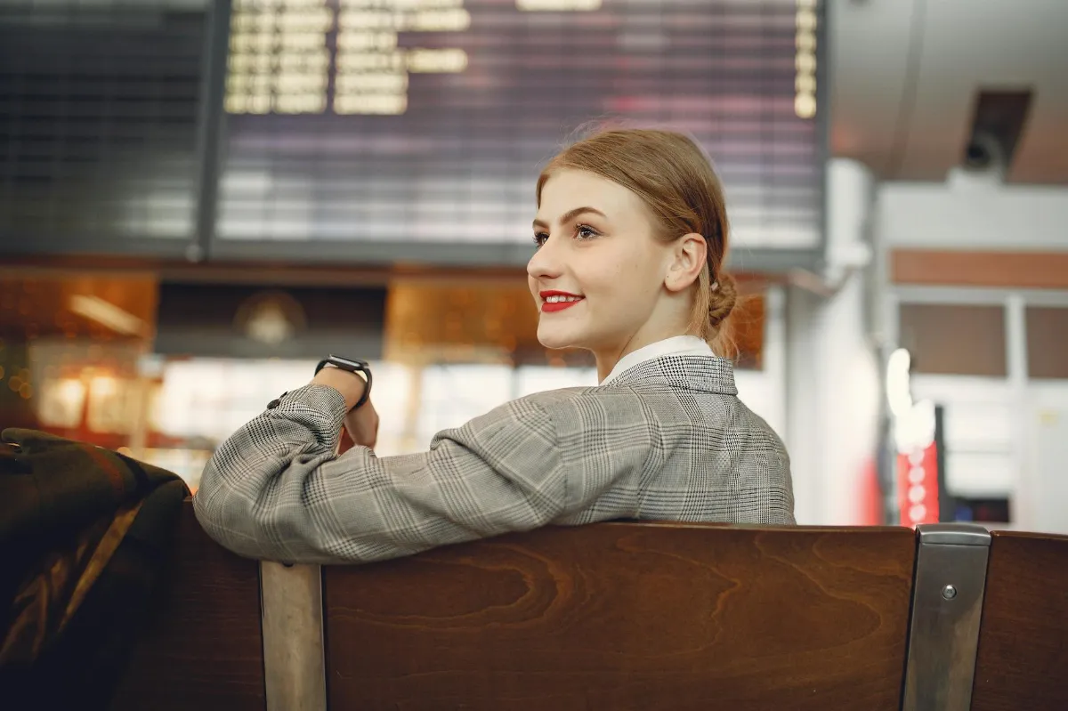 Blue Origin Tunda Penerbangan Wisata Luar Angkasa