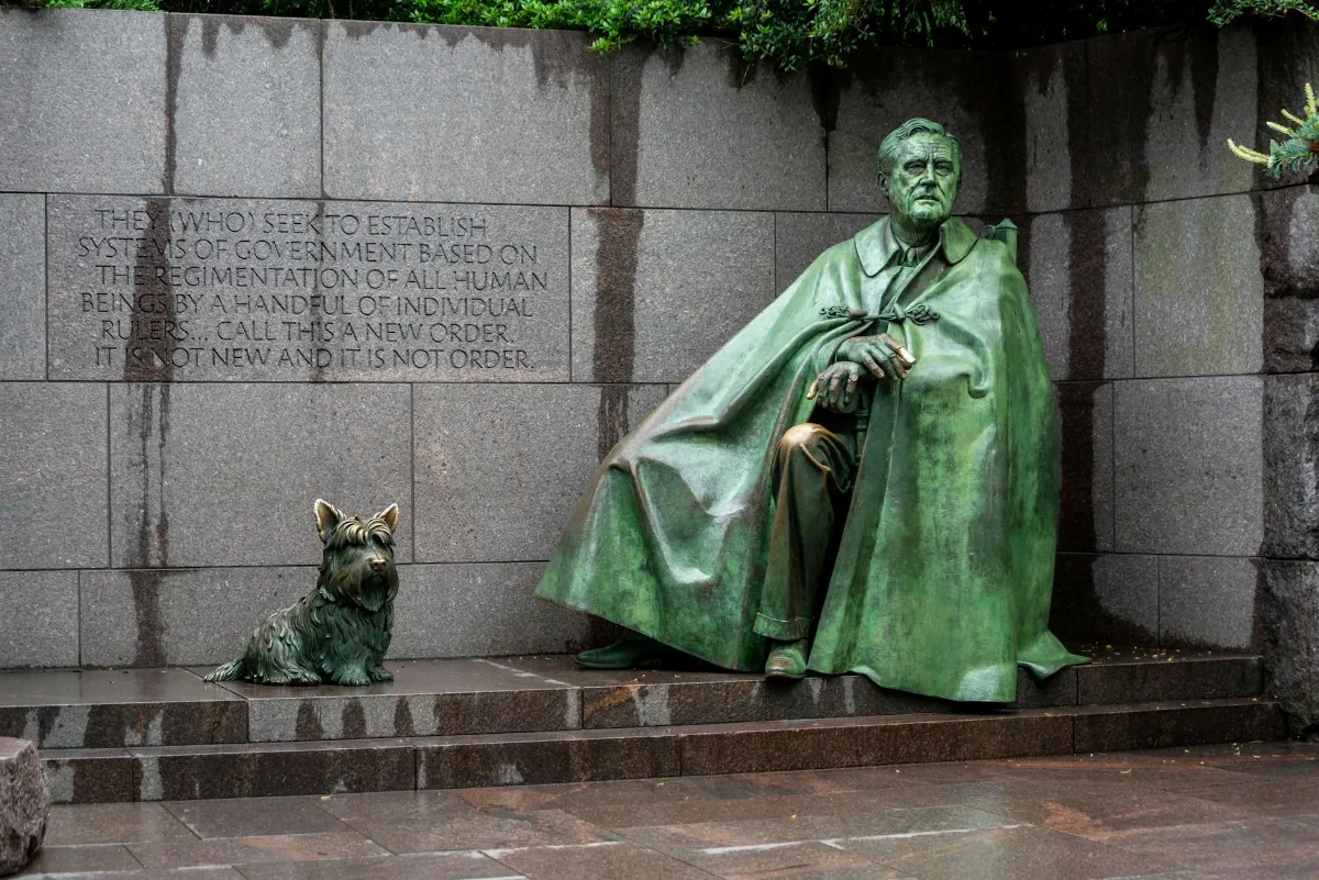 9 Diskon Teknologi Terbaik